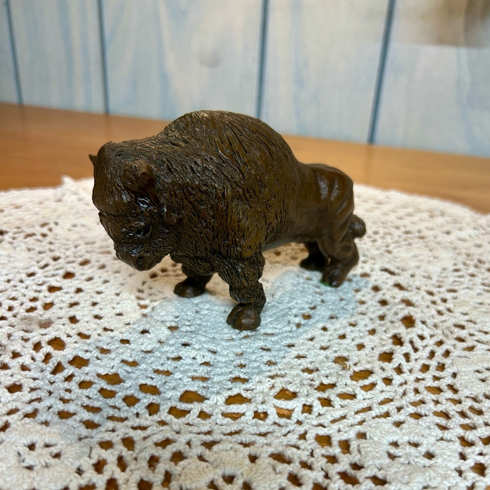 Rustic Brown Bison - Picture 2 of 4